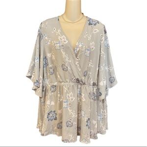 Torrid Gray Floral Tunic Flowy Bell Sleeves Top